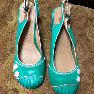 Miz mooz minty green low heels size 9